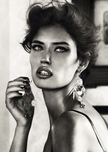 Bianca Balti gợi cảm trong quảng cáo Dolce & Gabbana | Báo Dân trí