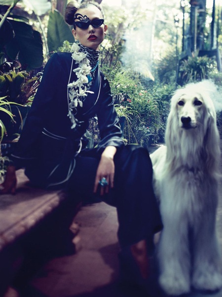 Karlie Kloss đẹp kiêu sa trên Vogue - 5