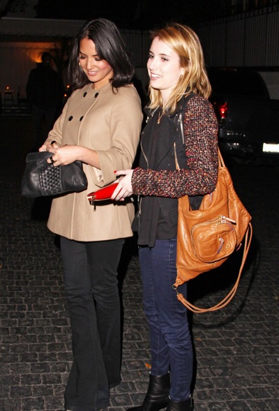 Vòng quanh thế giới giải trí ngày 6/12 - 6