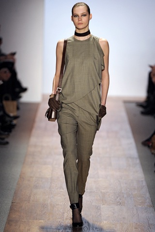 BST thu đông của Max Azria - 3