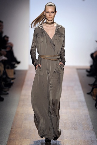 BST thu đông của Max Azria - 5