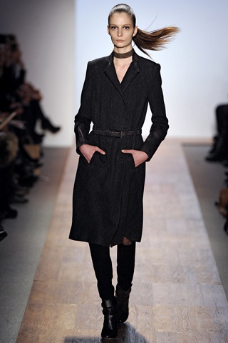 BST thu đông của Max Azria - 13