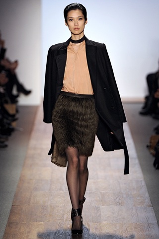 BST thu đông của Max Azria - 14