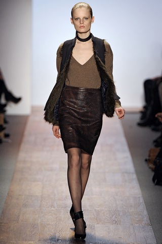 BST thu đông của Max Azria - 16