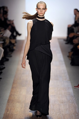 BST thu đông của Max Azria - 19