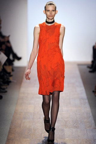 BST thu đông của Max Azria - 21