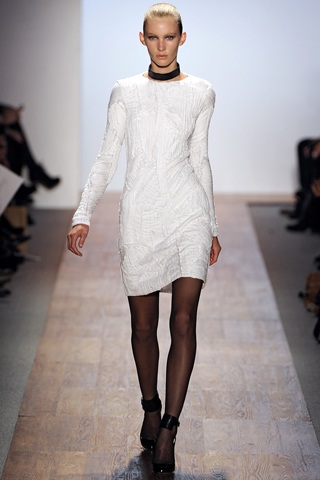 BST thu đông của Max Azria - 22