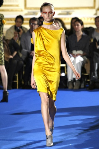 Thakoon - Sắc màu ấm cho ngày đông  - 20