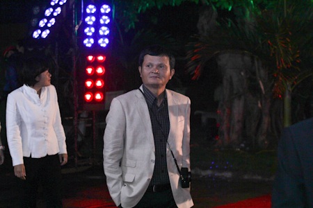 Bất chấp mưa lớn, “sao” tới dự lễ bế mạc LHP lần thứ 17 - 4