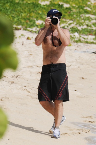 Vòng quanh thế giới giải trí ngày 25/12 - 5