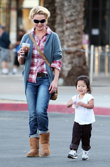 Những em bé đáng yêu nhất Hollywood năm 2011 - 6 Những em bé đáng yêu nhất Hollywood năm 2011 - 6