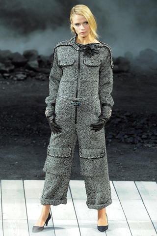 BST thu đông của Chanel - 28