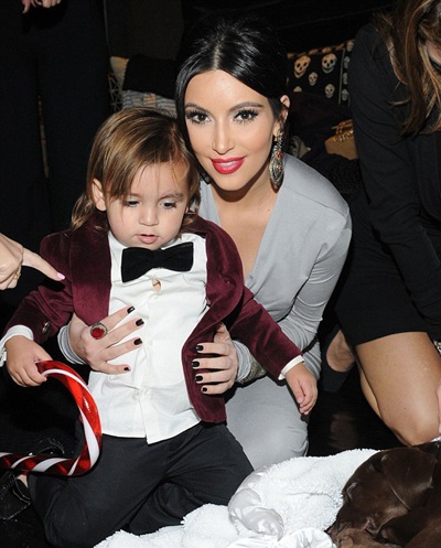 “Đột nhập” tiệc Giáng sinh nhà Kim “siêu vòng ba” - 5