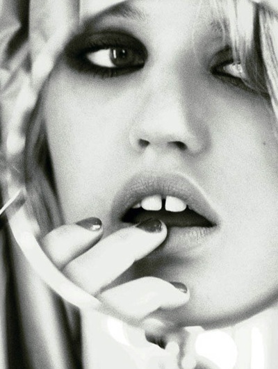 Georgia Jagger khoe nhan sắc gợi cảm - 4 Georgia Jagger khoe nhan sắc gợi cảm - 4