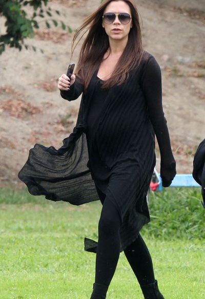 Victoria Beckham đã sinh con gái - 1