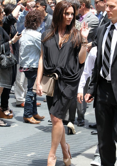 Victoria Beckham đã sinh con gái - 2