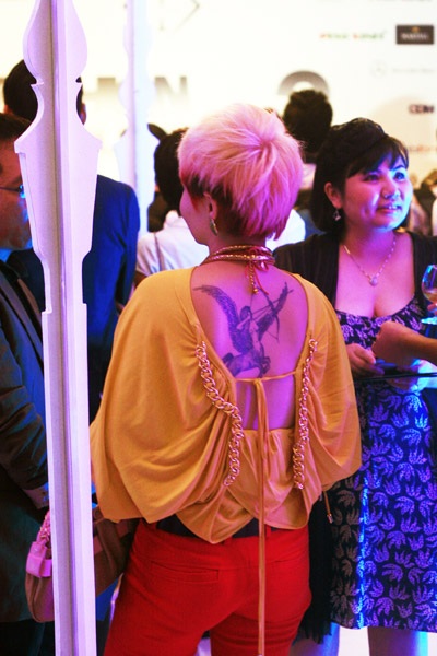 Mai Khôi lại gây sốc với tóc - 3