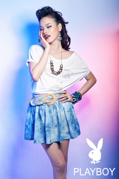 Tuyết Lan cá tính với thời trang Playboy - 2