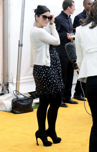 Lily Allen hạnh phúc khoe bụng bầu - 4