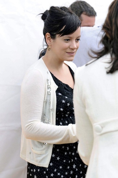 Lily Allen hạnh phúc khoe bụng bầu - 5