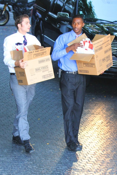 Lady Gaga mua đồ ăn cho fans - 8