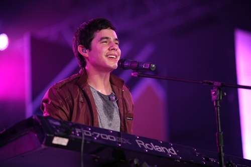 Chuyên gia trang điểm Hoàn Khang và kỷ niệm đẹp với Á quân Idol Mỹ - 2