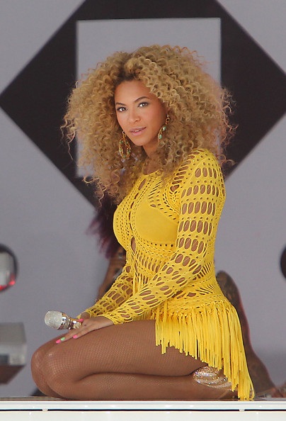 Beyonce tràn đầy năng lượng trong buổi diễn mới - 6 Beyonce tràn đầy năng lượng trong buổi diễn mới - 6