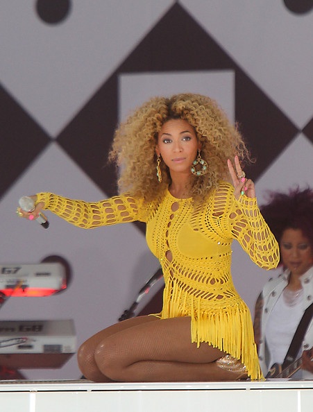 Beyonce tràn đầy năng lượng trong buổi diễn mới - 8 Beyonce tràn đầy năng lượng trong buổi diễn mới - 8