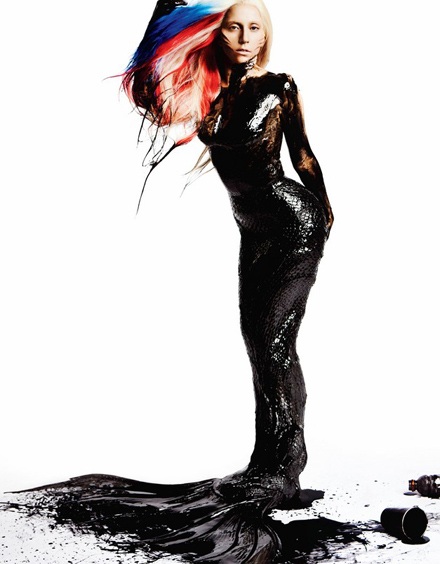 Vòng quanh thế giới giải trí ngày 3/11 - 1