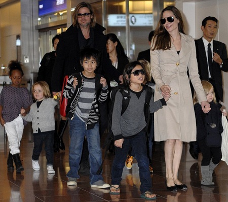 Gia đình Brangelina tới Nhật Bản - 2 Gia đình Brangelina tới Nhật Bản - 2