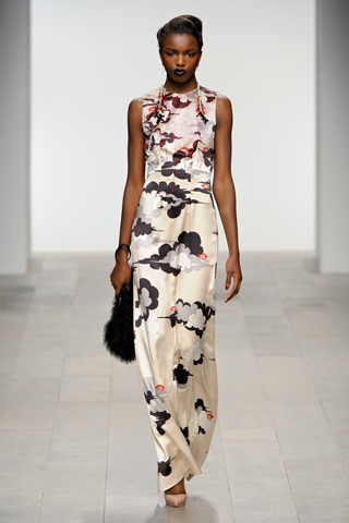 BST thu đông của Holly Fulton - 27 BST thu đông của Holly Fulton - 27