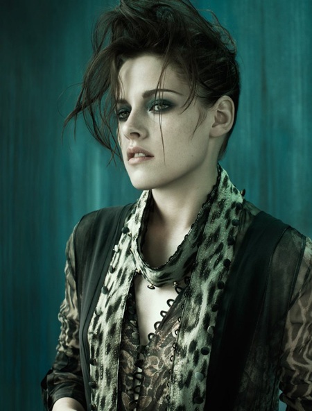 Kristen Stewart khoe vẻ yêu kiều trên Vogue - 9 Kristen Stewart khoe vẻ yêu kiều trên Vogue - 9