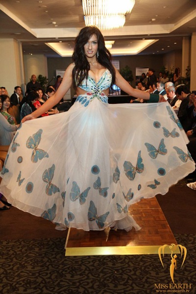 Người đẹp Hoa hậu trái đất trình diễn váy dạ hội (phần II) - 15