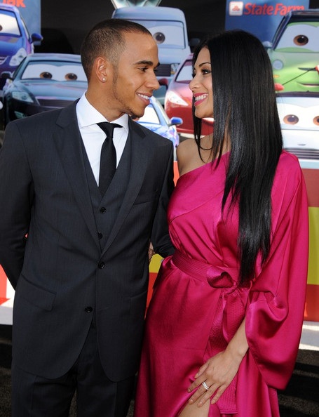 Lewis Hamilton vẫn còn yêu Nicole Scherzinger - 2 Lewis Hamilton vẫn còn yêu Nicole Scherzinger - 2