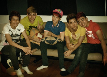 365 sắp tung album đầu tay - 2