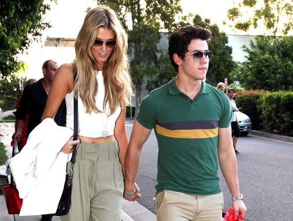 Nick Jonas - Delta Goodrem hạnh phúc bên nhau - 10 Nick Jonas - Delta Goodrem hạnh phúc bên nhau - 10