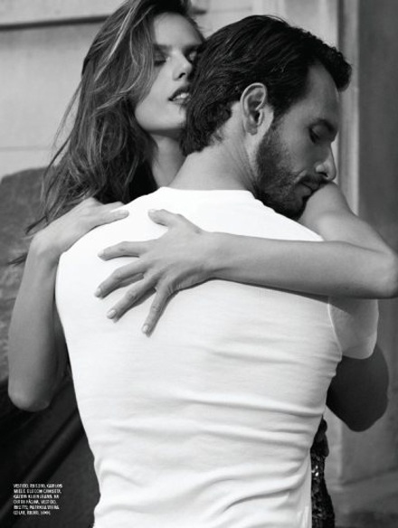 Alessandra Ambrosio tình tứ với Rodrigo Santoro - 3 Alessandra Ambrosio tình tứ với Rodrigo Santoro - 3