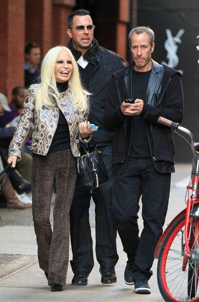 Vòng quanh thế giới giải trí ngày 3/11 - 5