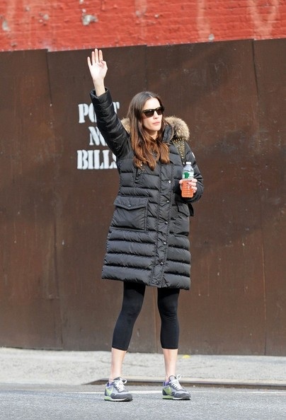 Vòng quanh thế giới giải trí ngày 1/11 - 7