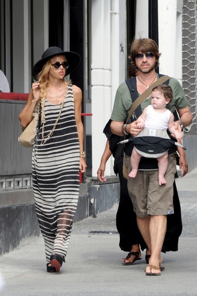 Vòng quanh thế giới giải trí ngày 6/1 - 8 Vòng quanh thế giới giải trí ngày 6/1 - 8