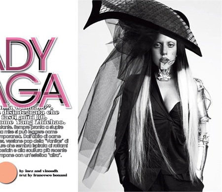 Lady Gaga khoe thân táo bạo trên Vogue - 1