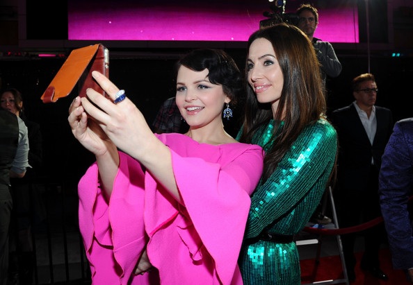 Người đẹp dự lễ trao giải People's Choice Awards  - 6