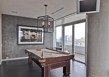 “Đột nhập” căn hộ cao cấp của em gái Kim “siêu vòng ba” - 4