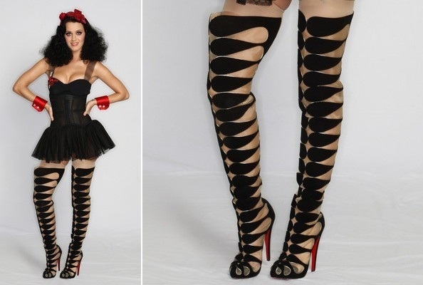 Những đôi giày kỳ dị của “sao” - 9