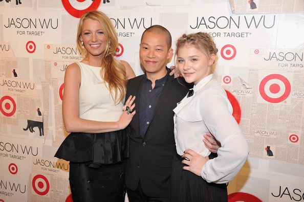 Blake Lively “đụng hàng” Chloe Moretz  - 1