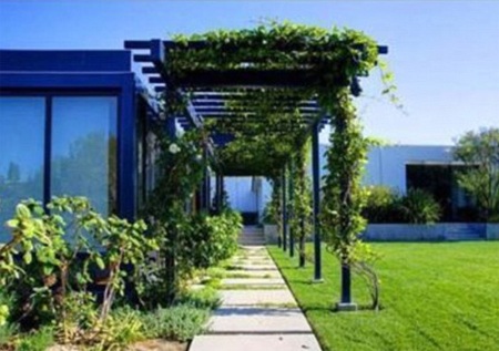 Ngắm biệt thự đắt giá của Jennifer Aniston  - 9