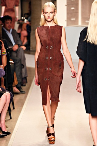 BST xuân hè 2012 của Loewe - 12