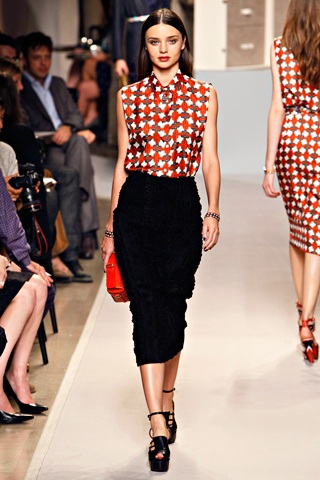 BST xuân hè 2012 của Loewe - 16