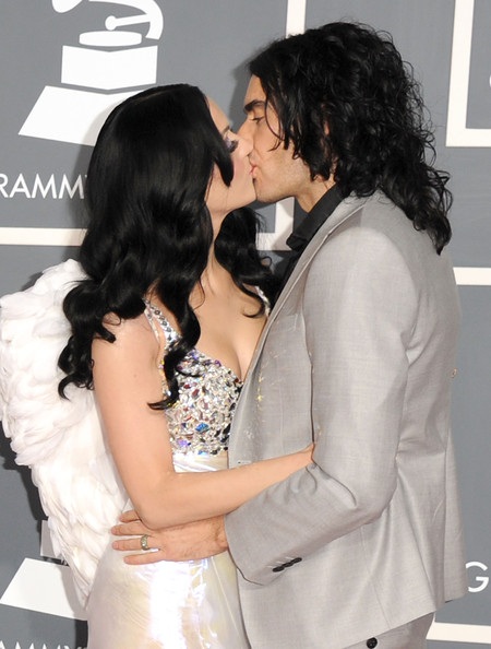 Vì đâu hôn nhân của Russell Brand- Katy Perry đổ vỡ? - 3 Vì đâu hôn nhân của Russell Brand- Katy Perry đổ vỡ? - 3
