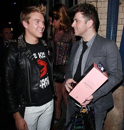 Thành viên Westlife chia tay người tình đồng tính - 2 Thành viên Westlife chia tay người tình đồng tính - 2